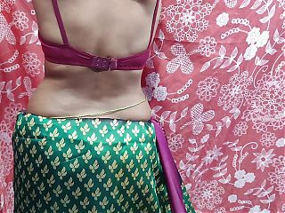 Sexy housewife saree wearing and boobs press by the servant